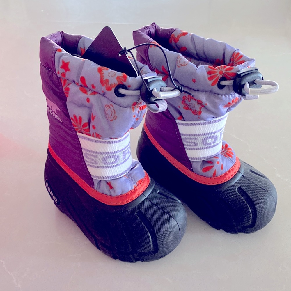 Sorel Baby Winter Water Proof Boots with warm insert for cold days. Size 5.